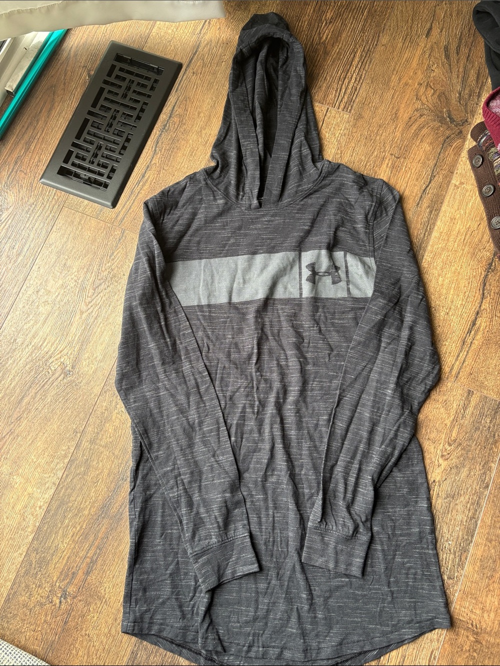 Under Armour Men’s Black Hooded Long Sleeve Shirt